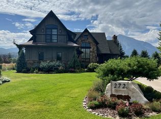 272 Crystal Canyon Dr, Carbondale, CO 81623