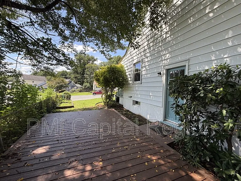 11303 Dewey Rd — Photo 25