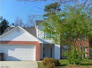 1568 Applewood Ct, Biloxi, MS 39532