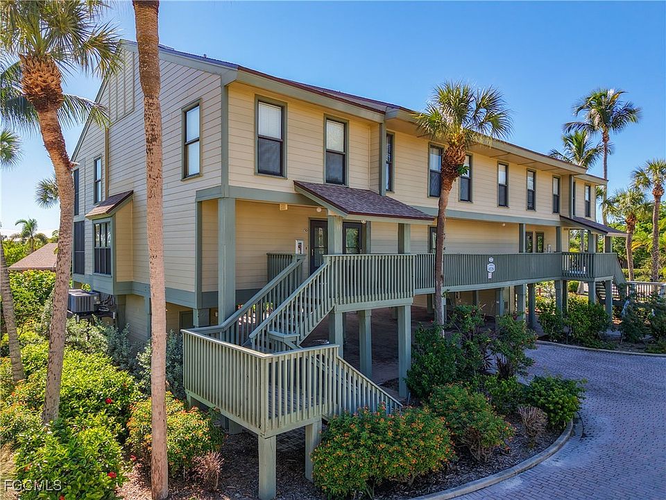 1st image of 16750 Bocilla Palms Dr #74