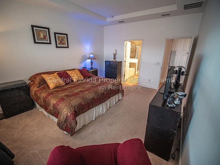 9861 Lenox St — Photo 14