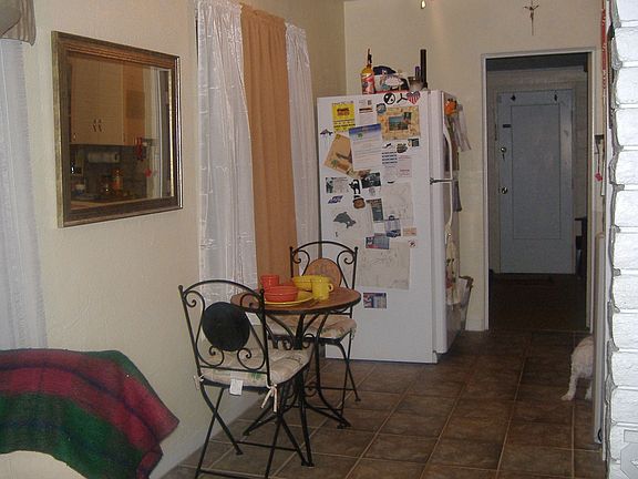 one view of eat in nook