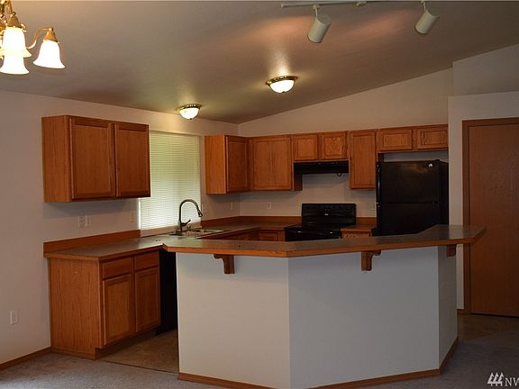 3rd image of 501 W Bear Trap Blvd