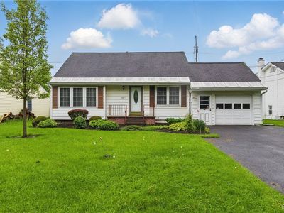 106 Lee Ter, East Syracuse, NY, 13057