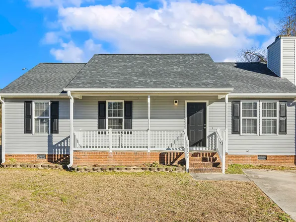 5709 Angelfish Ct, Raleigh, NC 27610