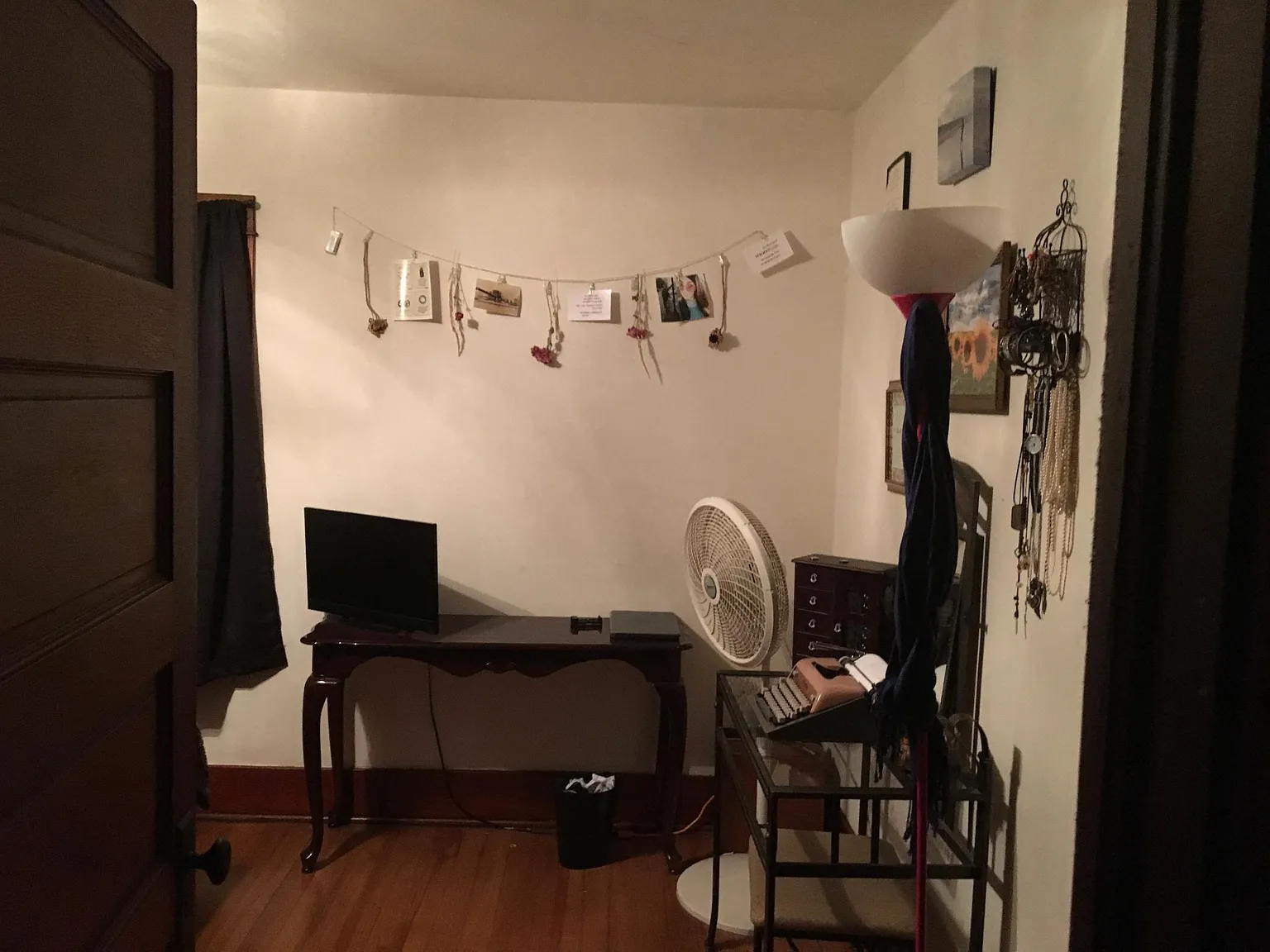 3 bed, 1100 sqft, $1,095 — Photo 4