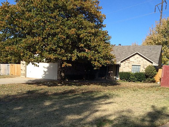 10505 Honeysuckle Lane - 2 Front_11142014