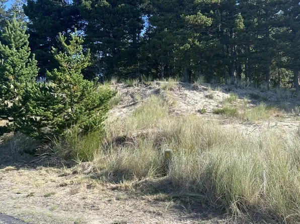 Pine Ridge Dr #141, Manzanita, OR 97130