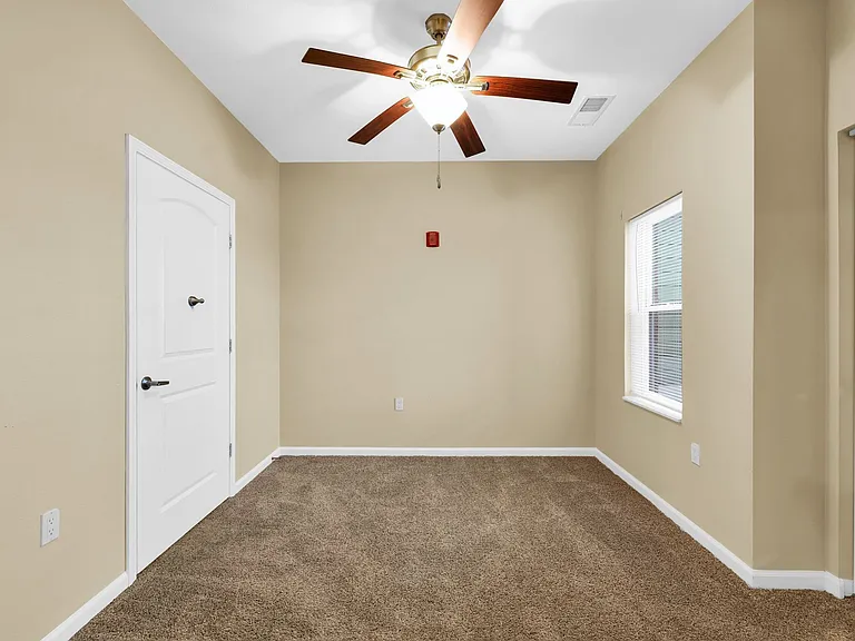 Copper View Apartments — Photo 15