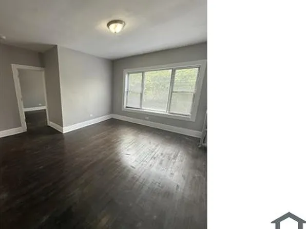 2516 E 77th St, Chicago, IL 60649