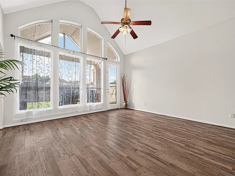 26710 Bellwood Pines Dr — Photo 19