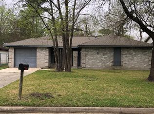 7031 Pinehook Ln, Houston, TX 77016