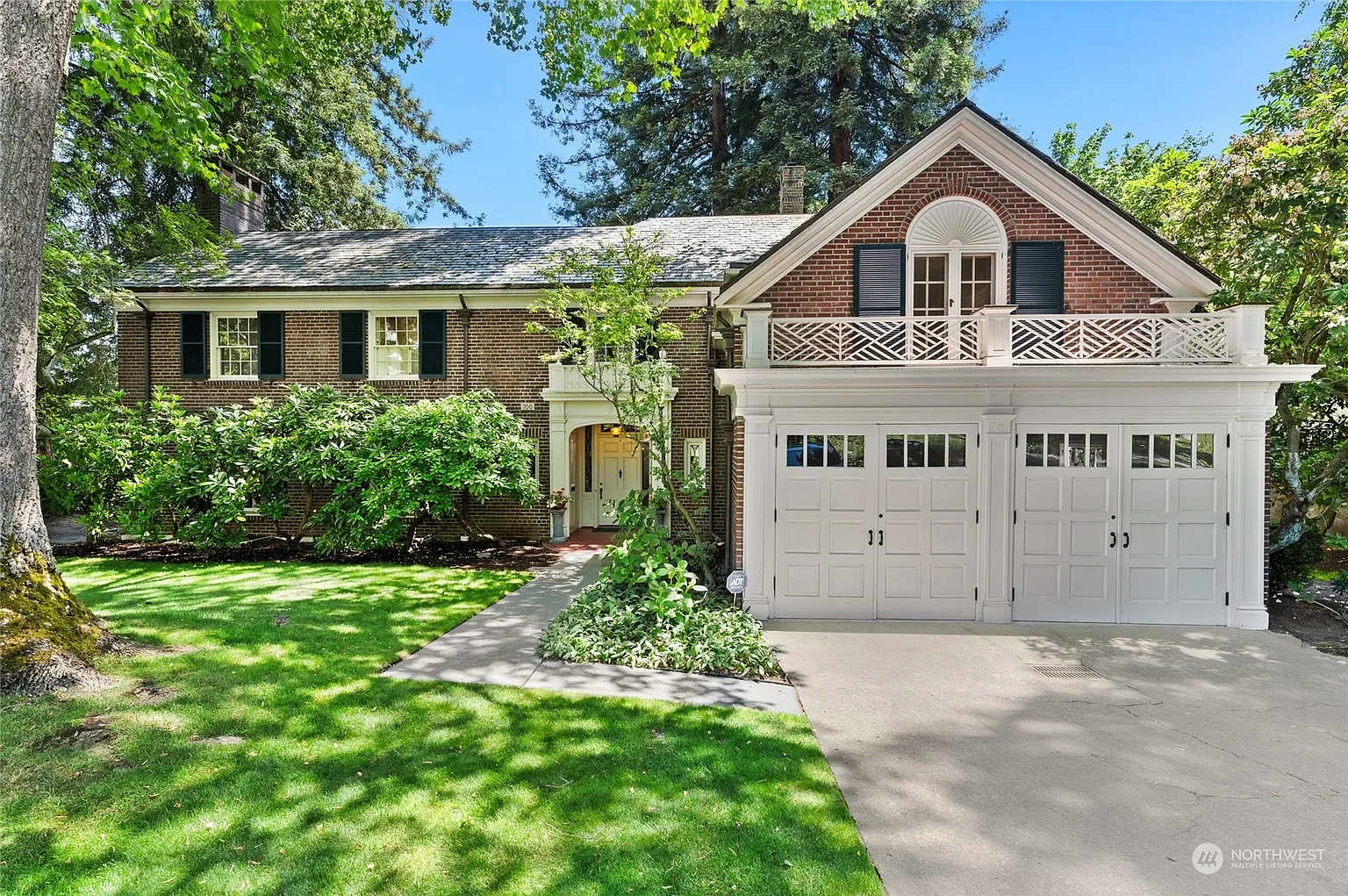 700 McGilvra Boulevard E photo 1
