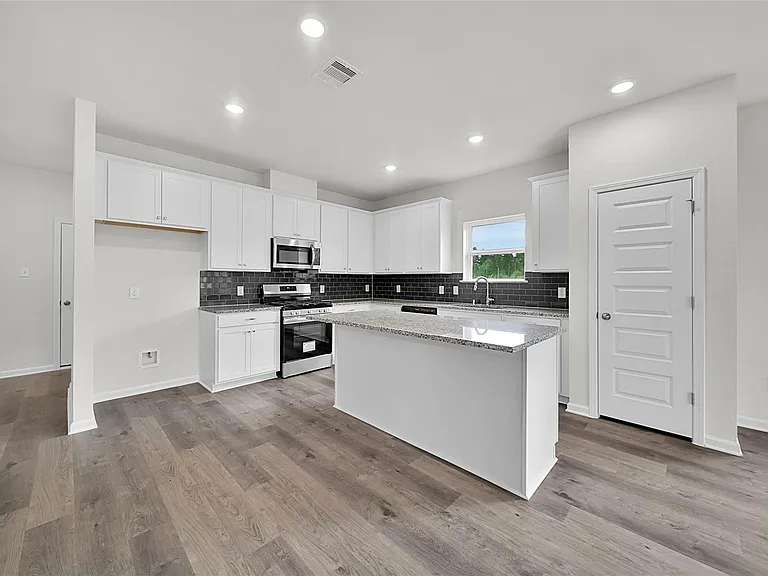 16478 Branchers Dr — Photo 8