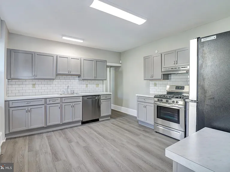 24 New Trent St — Photo 20