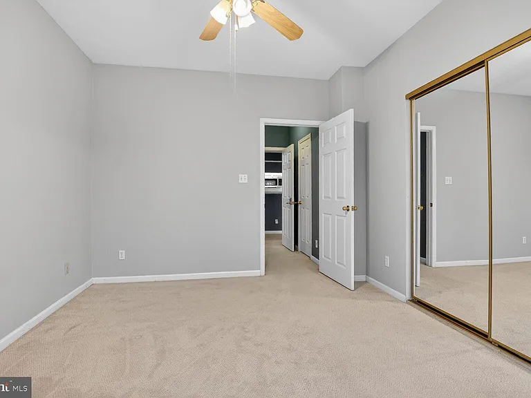 46588 Drysdale Ter #201 — Photo 23