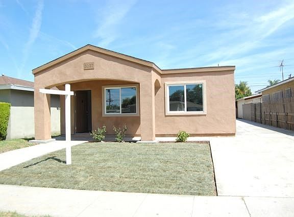 Brand New, 2015 Construction