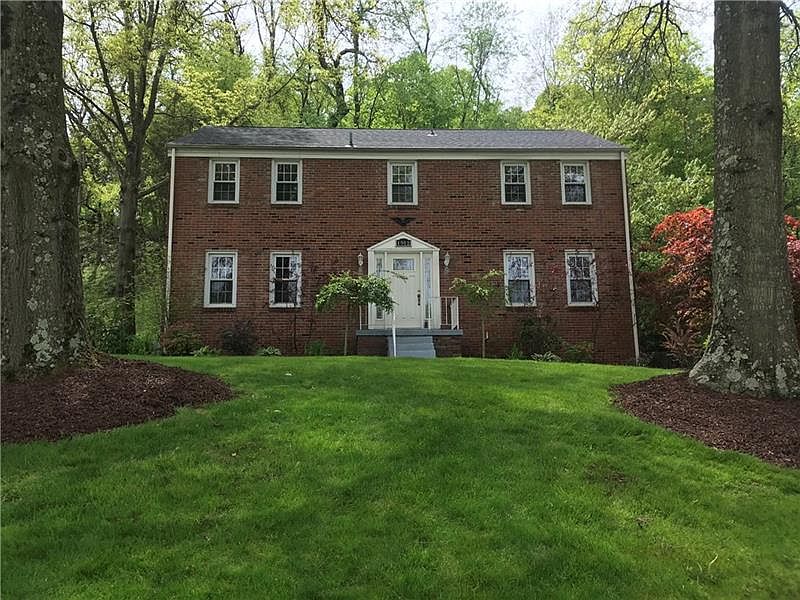 1st image of 1912 Garrick Dr