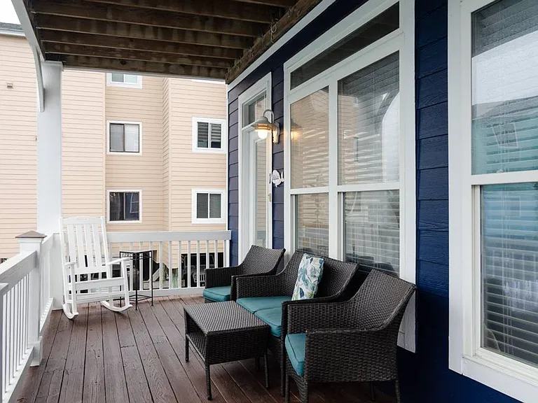 1604 Canal Dr #1 — Photo 10