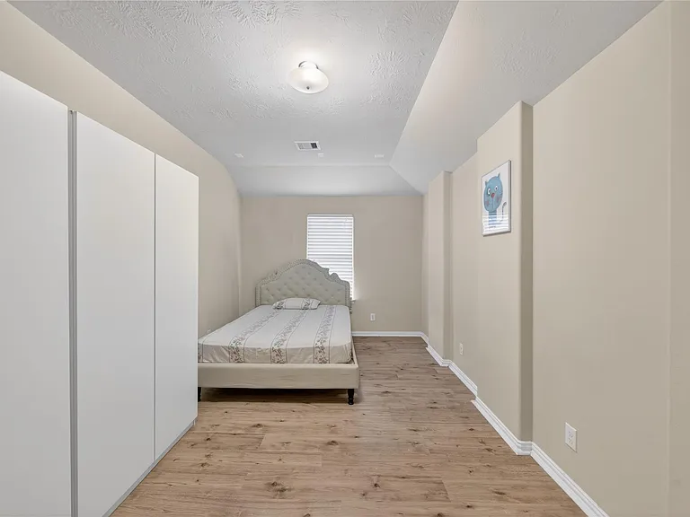 2411 Horned Owl Dr — Photo 41