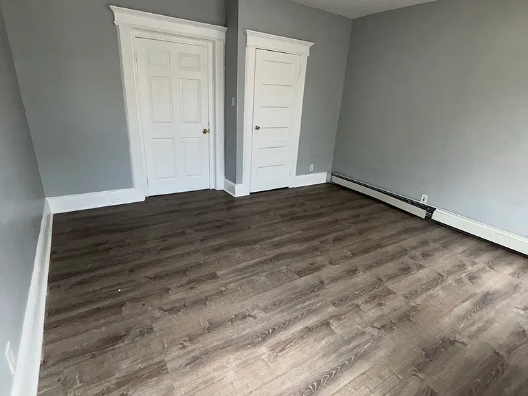 17 Cedar Ave #3 — Photo 8