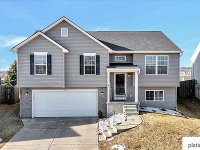 8871 Kimball St, Omaha, NE, 68122