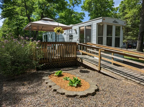 30411 Fox Trl, Pequot Lakes, MN 56472