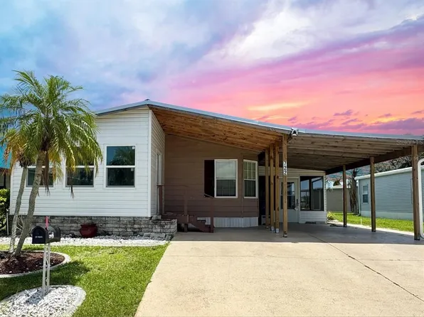 722 Riverview Cir, North Port, FL 34287