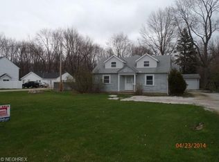 6621 Fitch Rd, Olmsted Township, OH 44138