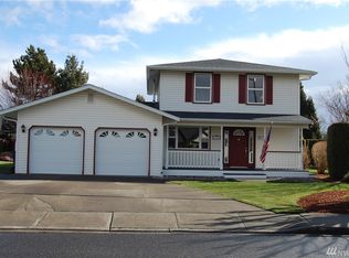 1808 Pine Cir, Lynden, WA 98264