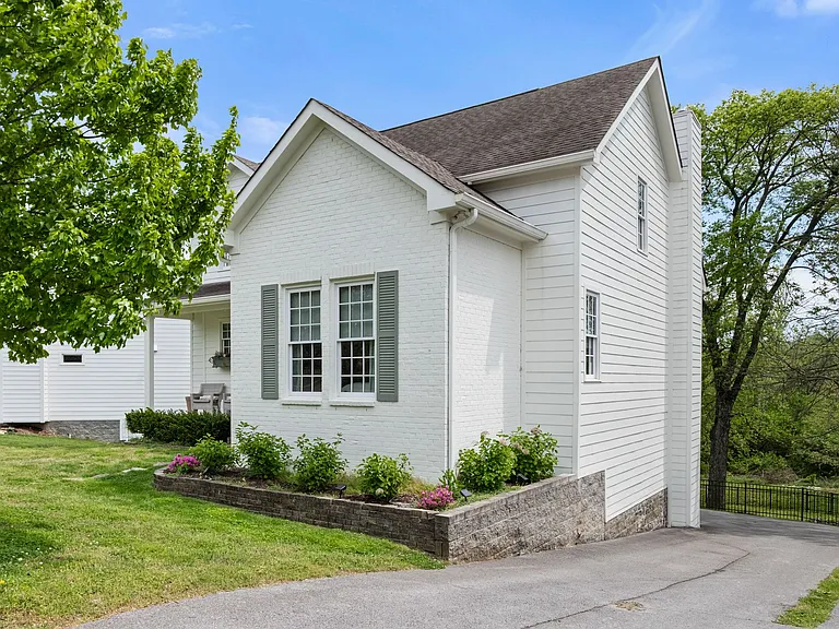 5505 Knob Rd — Photo 35