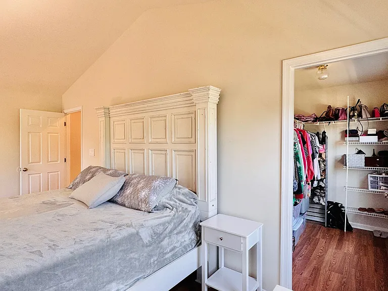 5 Averil Ct — Photo 31