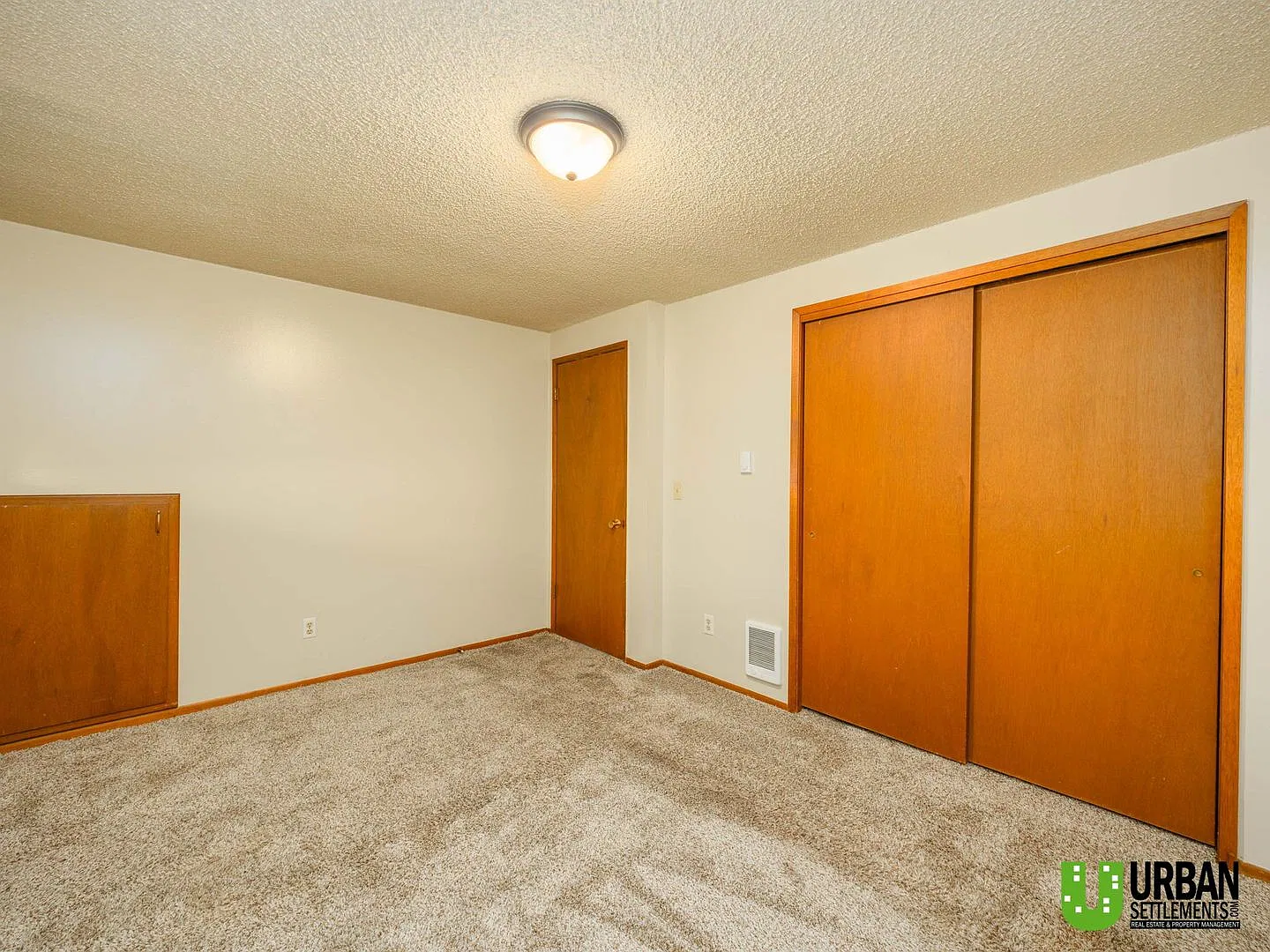 Charming 2-Bedroom Home in Spokane 629 E Providence Ave. — Photo 3