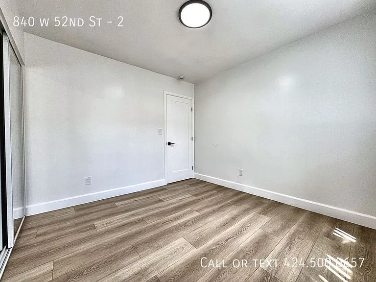 840 W 52nd St #2 — Photo 11