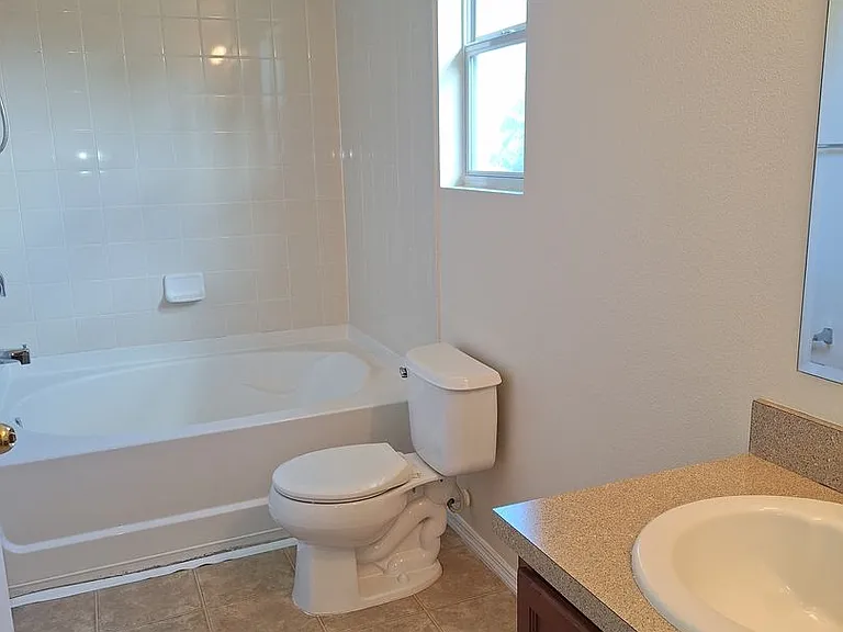 550 Mount Olympus Blvd #2 — Photo 11