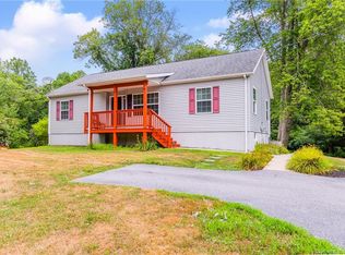 1505 North Rd, Groton, CT 06340