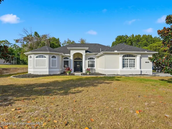 12131 Buckingham Way, Spring Hill, FL 34609