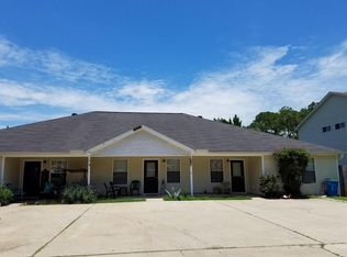 8610 Spring Ave, Ocean Springs, MS 39564
