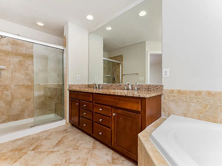 8032 Reserve Way — Photo 17