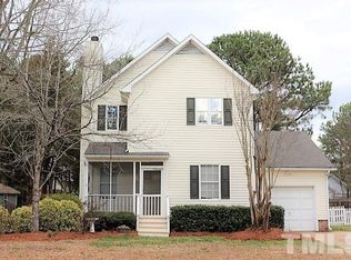1112 Cotten Farm Dr, Fuquay Varina, NC 27526