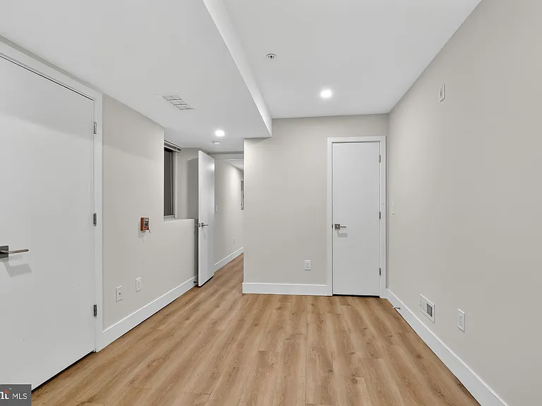 1702 Point Breeze Ave #C — Photo 13