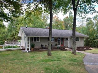 9438 Country Club Rd, Minocqua, WI 54548