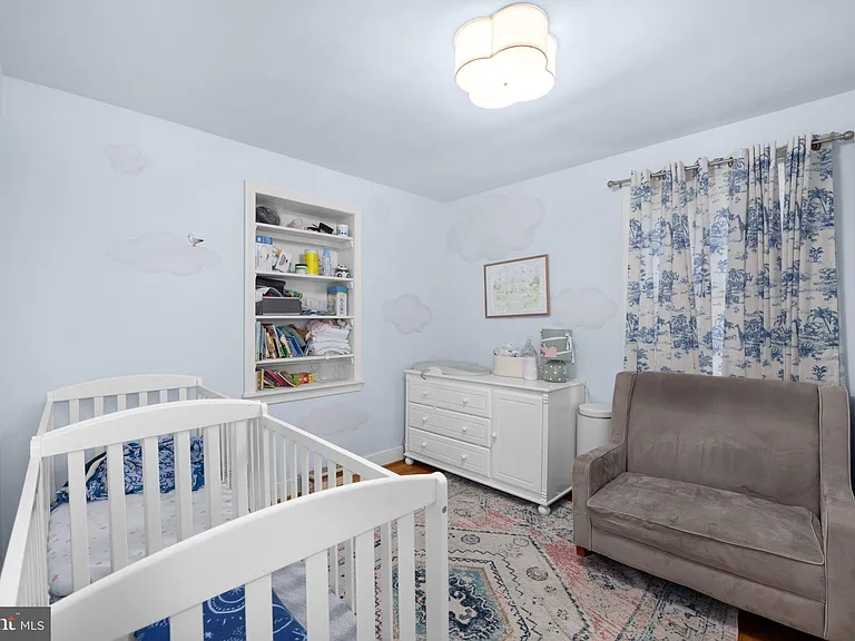 2929 Stuart Dr — Photo 12