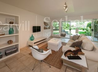 61 Akilolo St, Honolulu, HI 96821