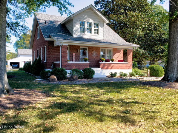 2329 Lower Hunters Trce, Louisville, KY 40216