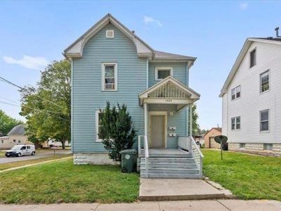 1424 Grant Ave, Waterloo, IA, 50702