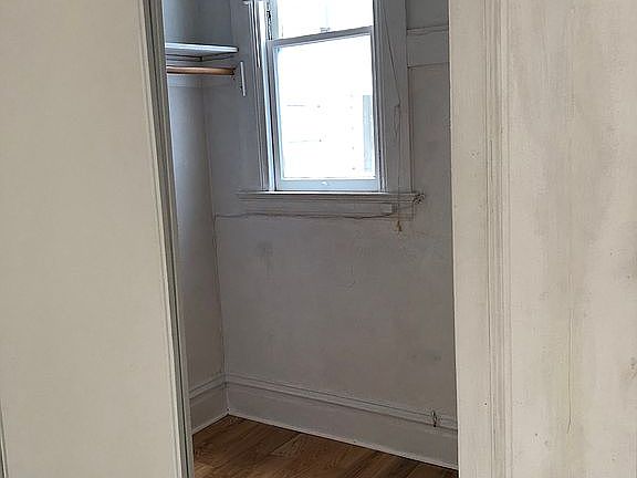 3rd image of 1455 15th St #5