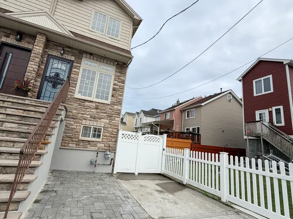 238 Colony Ave #2, Staten Island, NY 10306