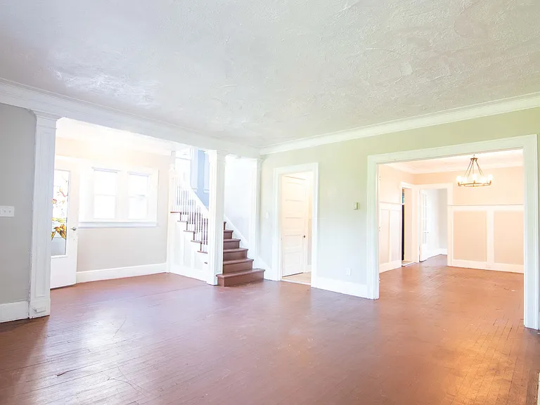 10621 Ashbury Ave — Photo 10
