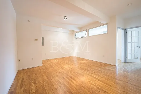 Rented by Brick&Mortar | media 18